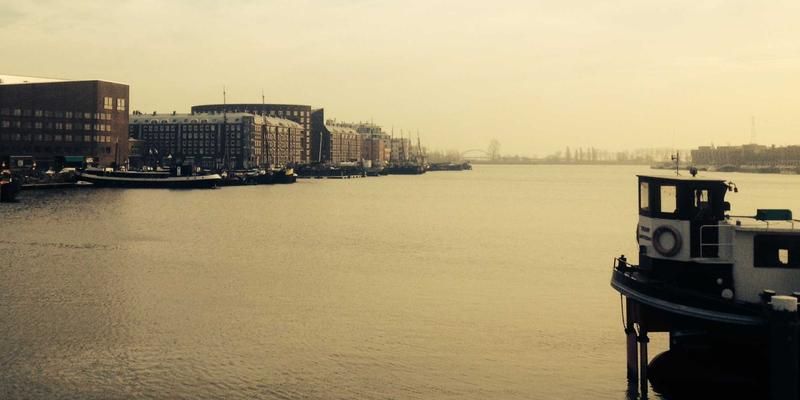 居家办公效率翻倍指南：打造人体工学环境与5个专注力管理秘诀